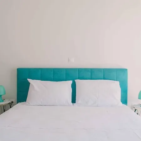 Theasis Luxury Apartment