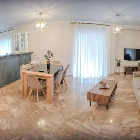 Theasis Luxury Nauplion