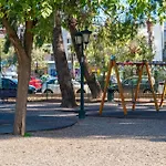 Theasis Luxury نافبليو