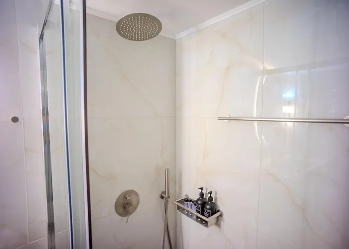 Theasis Luxury Lejlighed