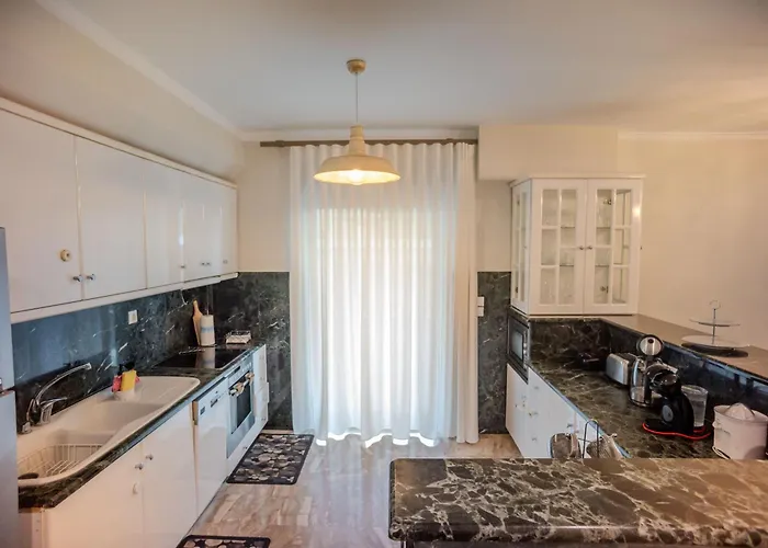 Theasis Luxury Lejlighed